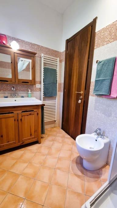 Ferienwohnung Bee Freeride Bikers House Magliolo Exterior foto