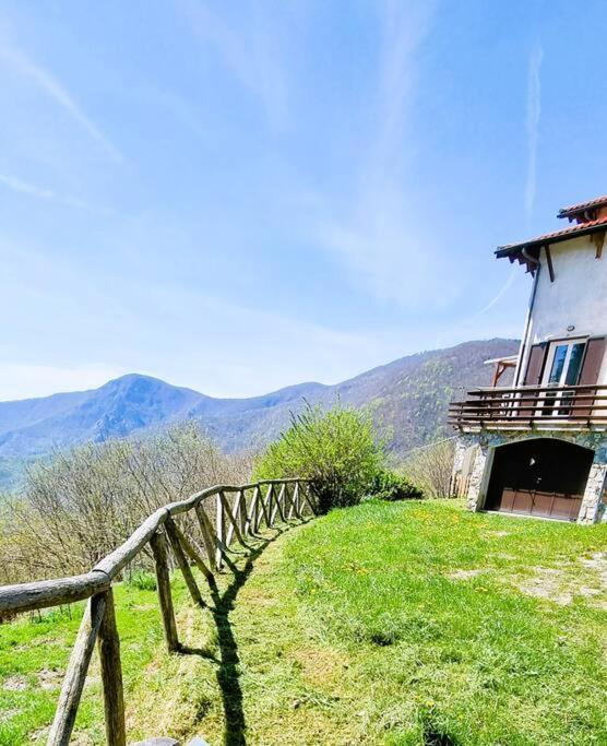 Ferienwohnung Bee Freeride Bikers House Magliolo Exterior foto