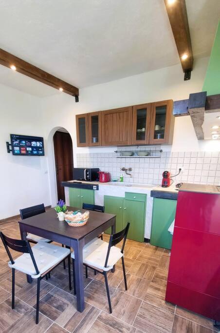 Ferienwohnung Bee Freeride Bikers House Magliolo Exterior foto